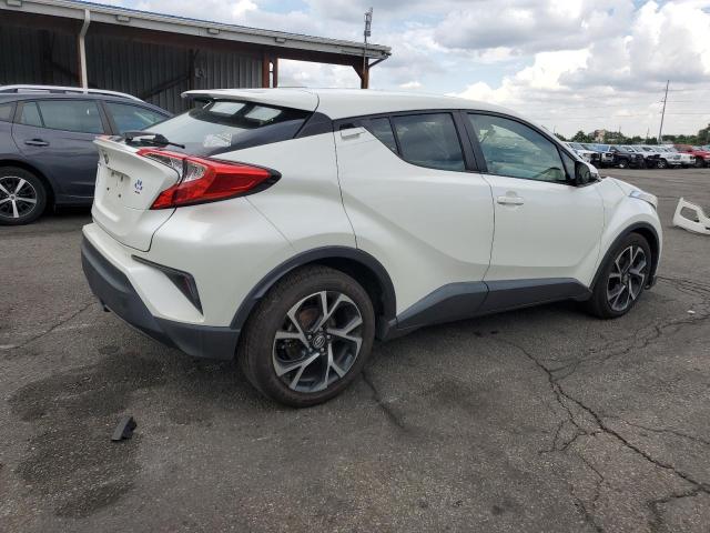 JTNKHMBX1J1005959 - 2018 TOYOTA C-HR XLE أبيض صورة 3