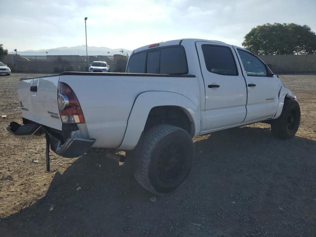 3TMJU4GN4AM095663 - 2010 TOYOTA TACOMA DOUBLE CAB PRERUNNER WHITE photo 3