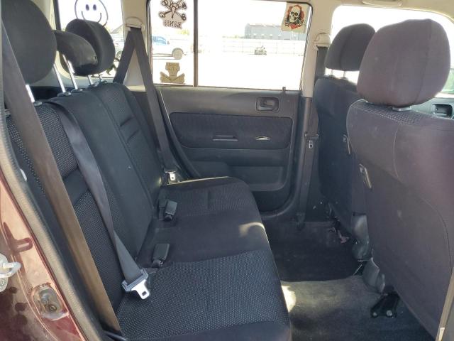 JTLKT324050207792 - 2005 TOYOTA SCION XB MAROON photo 10