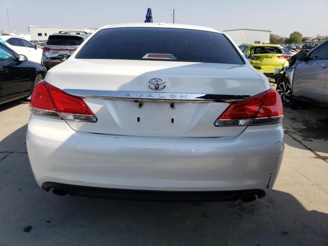 4T1BK3DB8CU450648 - 2012 TOYOTA AVALON BASE WHITE photo 6