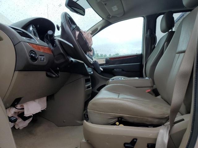 2C4RC1BG0DR630966 - 2013 CHRYSLER TOWN & COU TOURING TAN photo 7