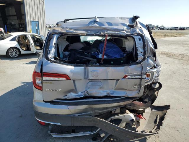 5FNYF6H01KB048989 - 2019 HONDA PILOT ELITE SILVER photo 6