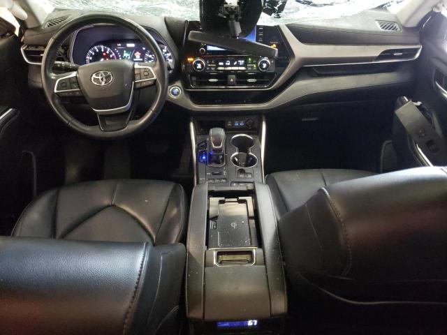 5TDGZRBH1NS179729 - 2022 TOYOTA HIGHLANDER XLE შავი ფოტო 8