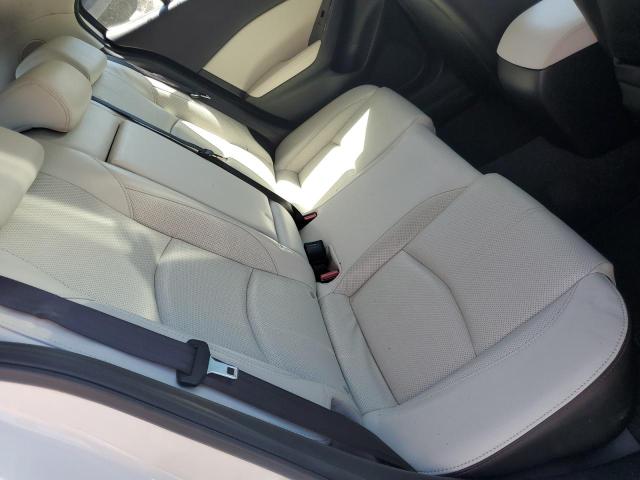 JM1BN1M36H1131427 - 2017 MAZDA 3 GRAND TOURING თეთრი ფოტო 10