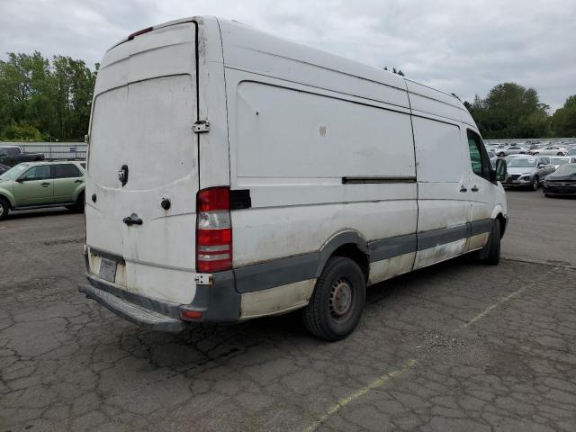 WD0PE845485299597 - 2008 DODGE SPRINTER 2500 WHITE photo 3