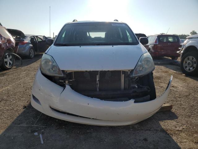 5TDZK23C38S161437 - 2008 TOYOTA SIENNA CE WHITE photo 5