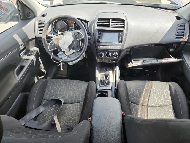 JA4ARUAU6NU012621 - 2022 MITSUBISHI OUTLANDER ES BLACK photo 8