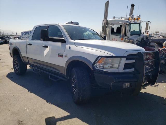 3D7UT2CL3AG173864 - 2010 DODGE RAM 2500 WHITE photo 4