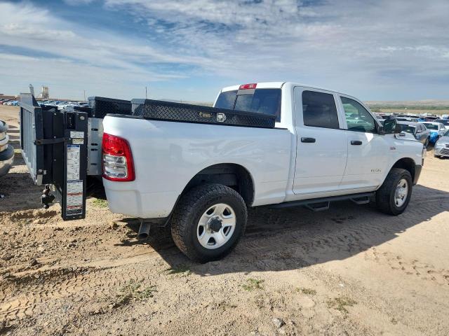 3C6UR5CJ0LG309712 - 2020 RAM 2500 TRADESMAN WHITE photo 3