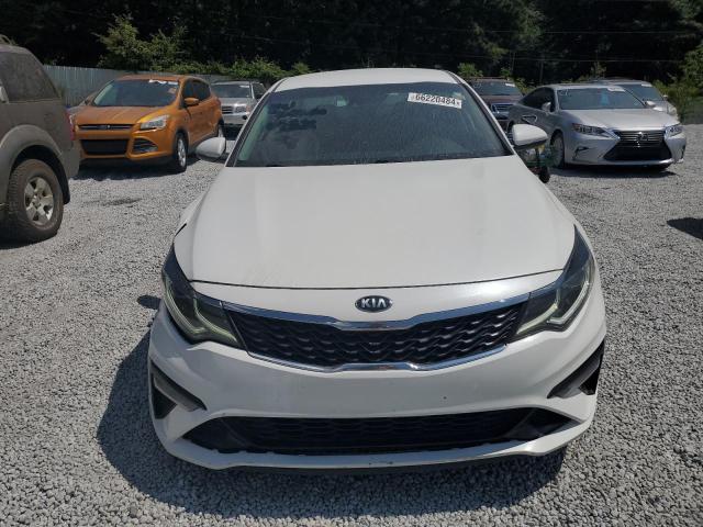 5XXGT4L33KG293896 - 2019 KIA OPTIMA LX WHITE photo 5