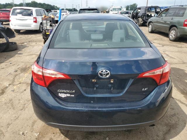 2T1BURHE5JC112012 - 2018 TOYOTA COROLLA L Niebieski zdjęcie 6