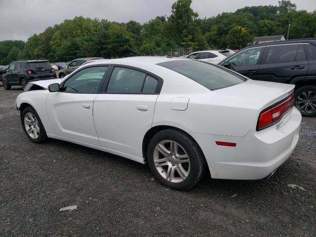 2B3CL3CG0BH566237 - 2011 DODGE CHARGER WHITE photo 2