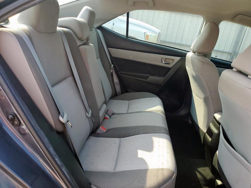 5YFBURHE5JP785611 - 2018 TOYOTA COROLLA L 灰色 照片 10