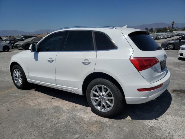 WA1LFAFP5CA138163 - 2012 AUDI Q5 PREMIUM PLUS WHITE photo 2
