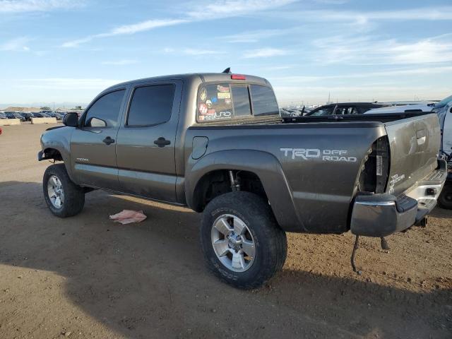 3TMLU4EN2FM187146 - 2015 TOYOTA TACOMA DOUBLE CAB Сұр фото 2