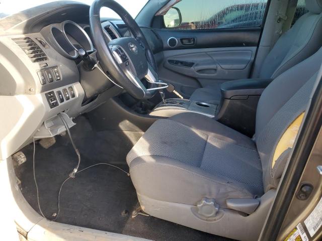 3TMLU4EN2FM187146 - 2015 TOYOTA TACOMA DOUBLE CAB Сұр фото 7