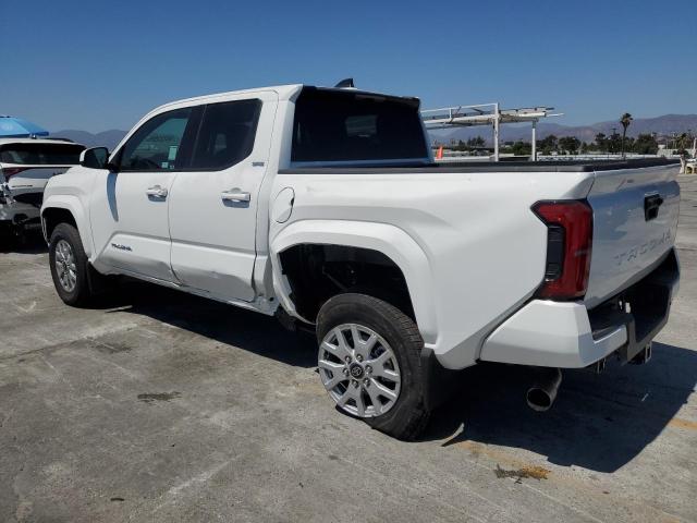 3TMKB5FN3SM035702 - 2025 TOYOTA TACOMA DOUBLE CAB Білий фото 2