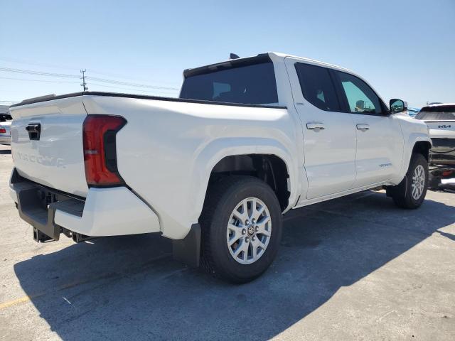3TMKB5FN3SM035702 - 2025 TOYOTA TACOMA DOUBLE CAB Білий фото 3