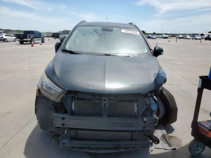 KL4CJASBXJB536775 - 2018 BUICK ENCORE PREFERRED GRAY photo 5