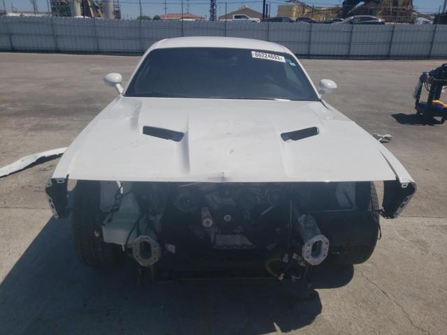 2C3CDZAG9KH680114 - 2019 DODGE CHALLENGER SXT WHITE photo 5