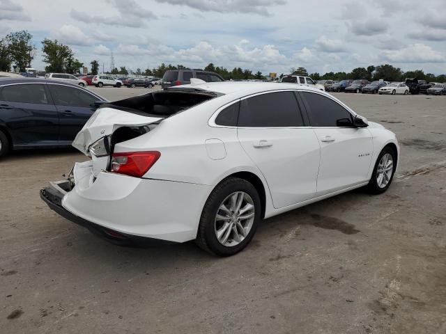 1G1ZE5ST4HF237783 - 2017 CHEVROLET MALIBU LT WHITE photo 3