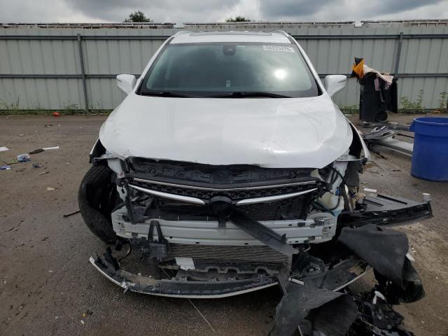 5GAEVCKWXJJ210404 - 2018 BUICK ENCLAVE AVENIR WHITE photo 5