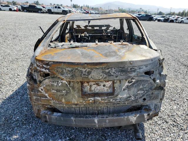 5YFBURHE0HP670490 - 2017 TOYOTA COROLLA L BURN photo 6