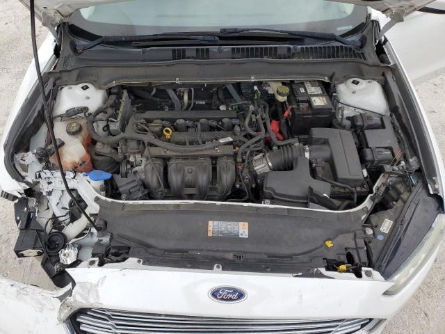 3FA6P0G7XDR265867 - 2013 FORD FUSION S WHITE photo 11