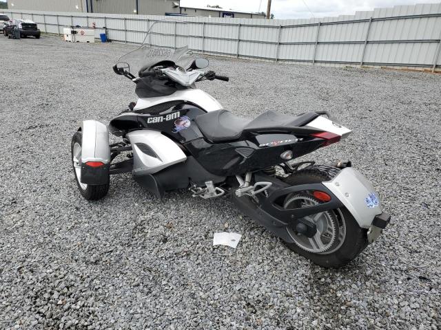 2BXJAWA168V001870 - 2008 CAN-AM SPYDER ROA RS SILVER photo 3