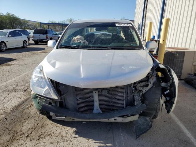 3N1BC1AP9BL450515 - 2011 NISSAN VERSA S SILVER photo 5