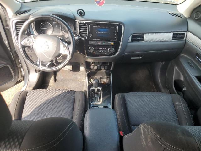 JA4AZ3A30JZ038498 - 2018 MITSUBISHI OUTLANDER SE ვერცხლისფერი ფოტო 8