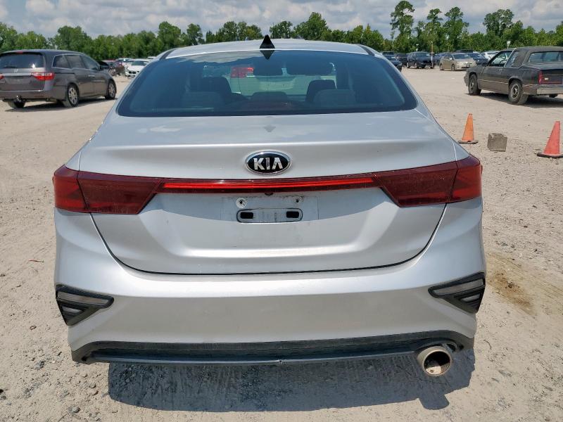 3KPF24AD8KE138523 - 2019 KIA FORTE FE SILVER photo 6