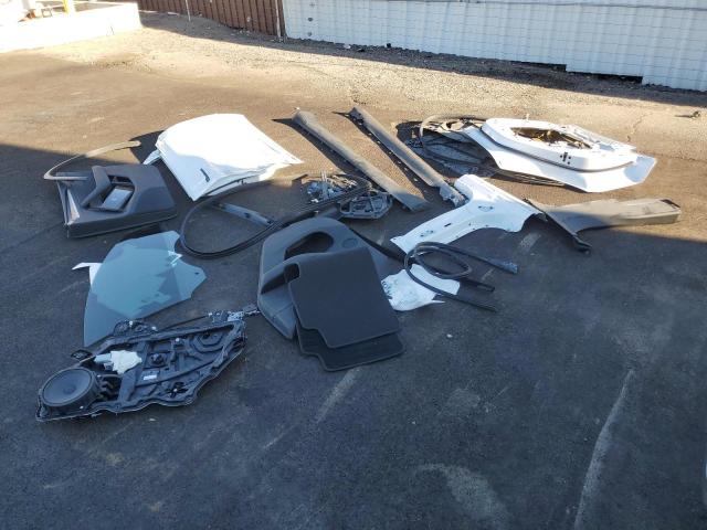 7SAYGDEEXRA268675 - 2024 TESLA MODEL Y WHITE photo 12