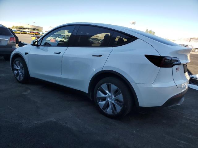 7SAYGDEEXRA268675 - 2024 TESLA MODEL Y WHITE photo 2