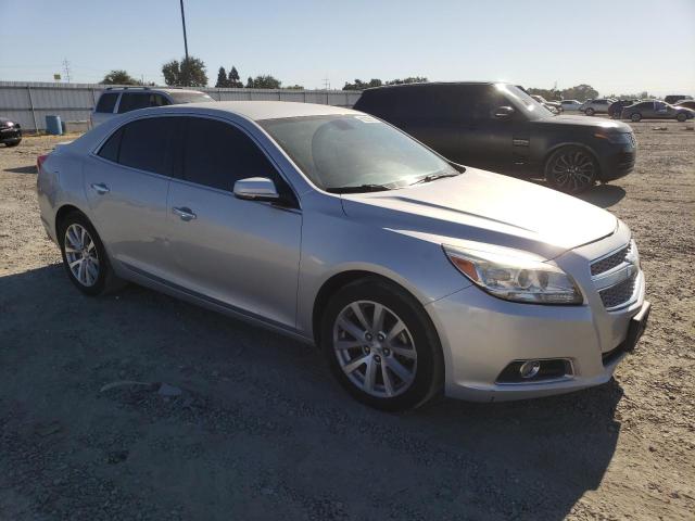 1G11H5SA4DF273566 - 2013 CHEVROLET MALIBU LTZ ვერცხლისფერი ფოტო 4