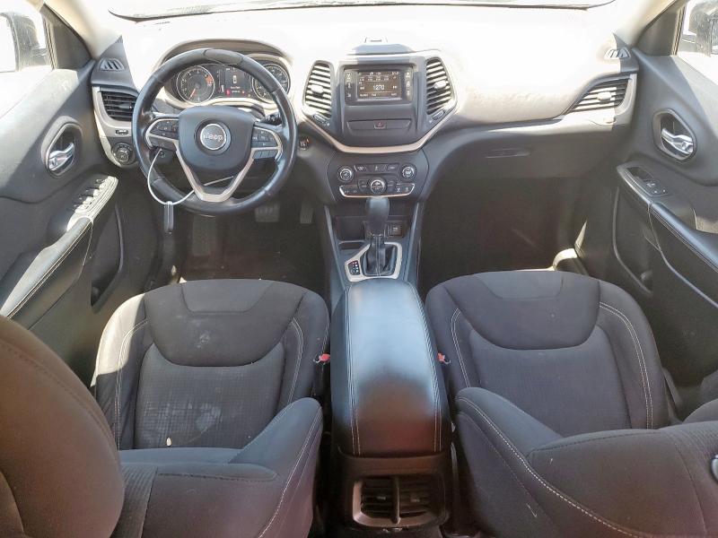 1C4PJLCB2GW290887 - 2016 JEEP CHEROKEE LATITUDE GRAY photo 8