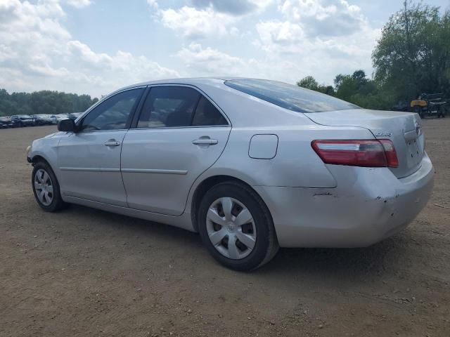 4T4BE46K79R069298 - 2009 TOYOTA CAMRY BASE فضي صورة 2