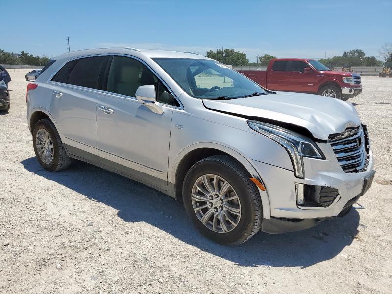 1GYKNARS3HZ295066 - 2017 CADILLAC XT5 SILVER photo 4