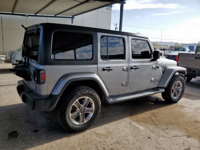 1C4HJXEN2LW213949 - 2020 JEEP WRANGLER U SAHARA SILVER photo 3