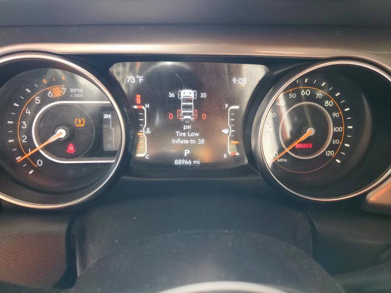 1C4HJXEN2LW213949 - 2020 JEEP WRANGLER U SAHARA SILVER photo 9