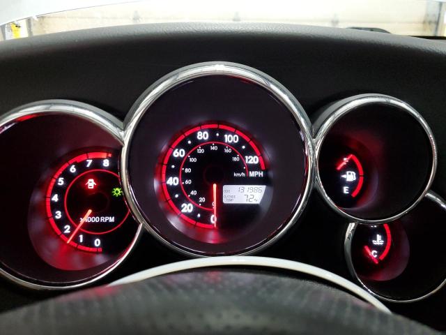 5Y2SL65878Z411937 - 2008 PONTIAC VIBE SILVER photo 9