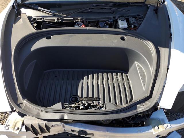 5YJ3E1EA5NF295756 - 2022 TESLA MODEL 3 WHITE photo 11