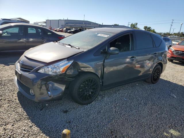 2014 TOYOTA PRIUS V, 