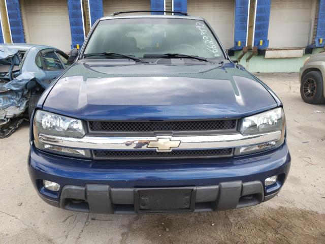 1GNDT13S722233108 - 2002 CHEVROLET TRAILBLAZE BLUE photo 5