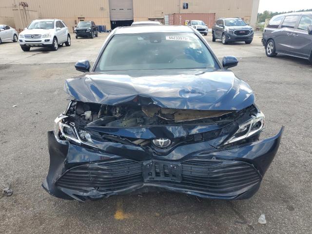 4T1B11HK3KU245335 - 2019 TOYOTA CAMRY L BLUE photo 5