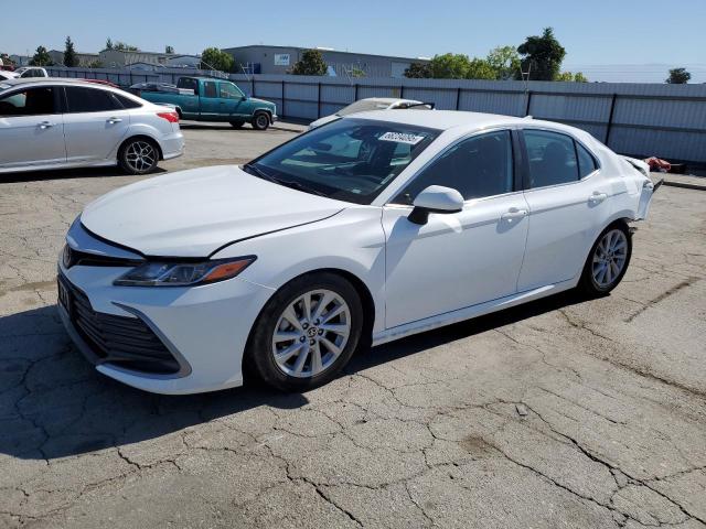 2022 TOYOTA CAMRY LE, 