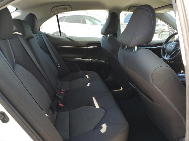 4T1C11AK0NU675066 - 2022 TOYOTA CAMRY LE 白色 照片 10