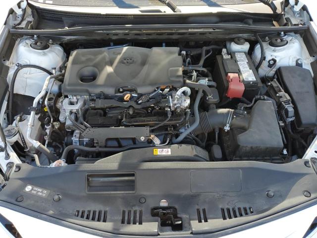 4T1C11AK0NU675066 - 2022 TOYOTA CAMRY LE 白色 照片 11