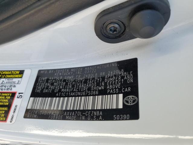 4T1C11AK0NU675066 - 2022 TOYOTA CAMRY LE 白色 照片 12