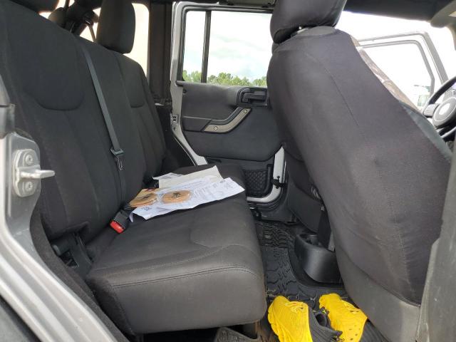 1C4BJWDGXFL519869 - 2015 JEEP WRANGLER U SPORT GRAY photo 11